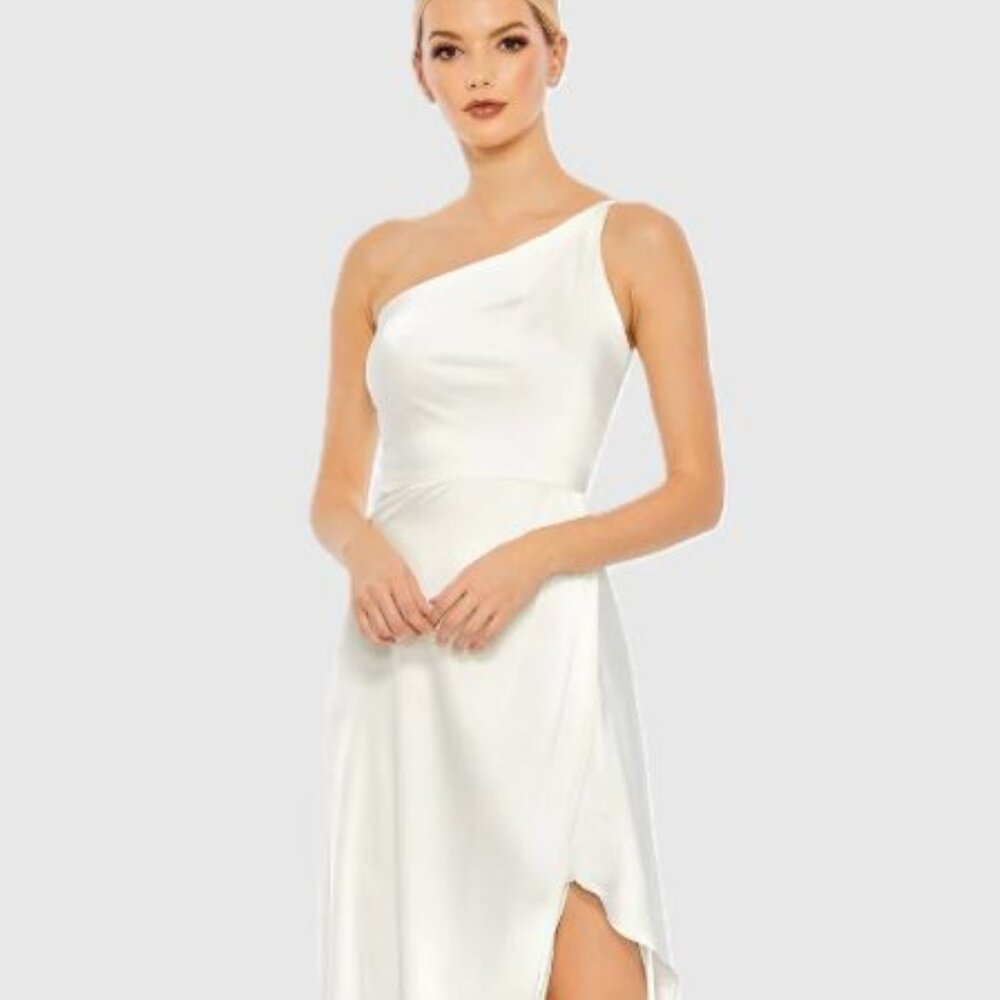 NEW - Ieena for Mac Duggal White One Shoulder Hi-Low Draped Charmeuse Dress
